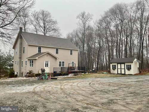 667 Noble Rd, CHRISTIANA, PA, 17509-9607 | Card Image