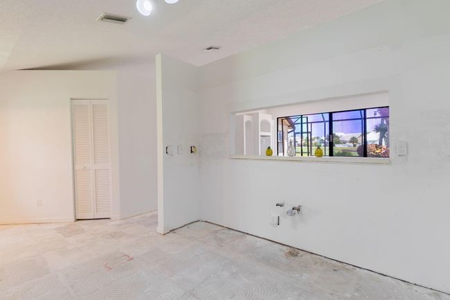 8057 Cassia Dr, Condo with 3 bedrooms, 2 bathrooms and null parking in Boynton Beach FL | Image 17
