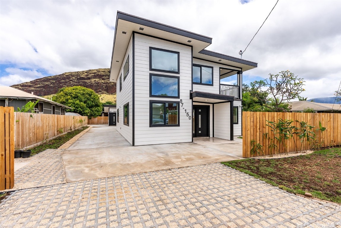 Alapaki St, Waianae, HI 96792