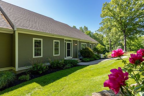 3 Archelaus Hill Rd, West Newbury, MA, 01985-1606 | Card Image