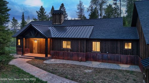 5727 Forest Ridge Rd, Victor, ID, 83455-5340 | Card Image