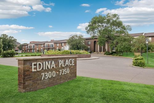 2082-7320 York Ave S, Edina, MN, 55435-4741 | Card Image