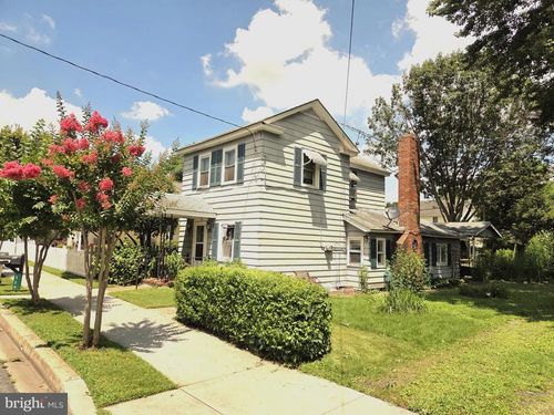 329 Biddle St, Chesapeake City, MD, 21915-1040 | Card Image