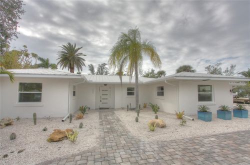 306 Island Cir, SARASOTA, FL, 34242-1938 | Card Image