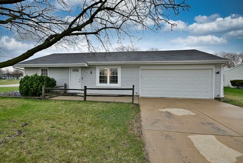 910 Greenfield Dr, Aurora, IL, 60506-1525 | Card Image