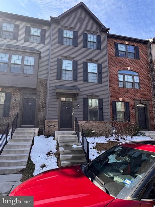 2618 Velocity Rd, HERNDON, VA, 20171-2493 | Card Image