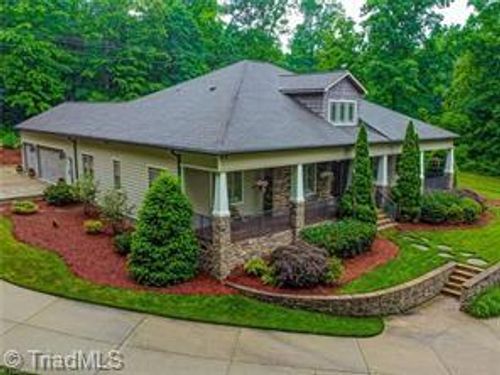 397 Curry Rd, High Point, NC, 27265-7012 | Card Image