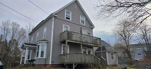 1618 King St, Windsor, NS, B0N2T0 | Card Image