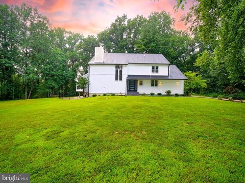 1375 Pond View Lane, Newtown Square, PA, 19073 | Card Image
