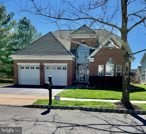 6 Marbella Ct, Hamilton, NJ, 08691-3761 | Card Image