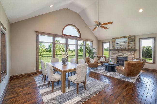 18670 W 248 Th St, House other with 5 bedrooms, 5 bathrooms and null parking in Paola KS | Image 16