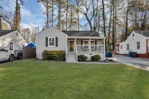 2912 Palm Dr, east point, GA, 30344-3712 | Card Image