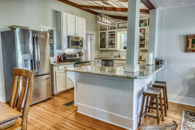 235 Hickory St, House other with 3 bedrooms, 3 bathrooms and null parking in New Ulm TX | Image 18