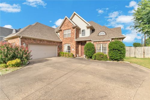 5213 S 42nd St, Rogers, AR, 72758-4117 | Card Image