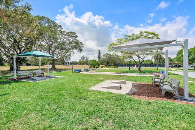 373 - 373 Tilford R, Condo with 1 bedrooms, 2 bathrooms and null parking in Deerfield Beach FL | Image 17