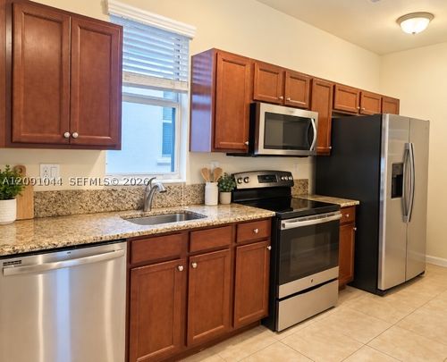0-9532 Sw 169th Pl, Miami, FL, 33196-4765 | Card Image