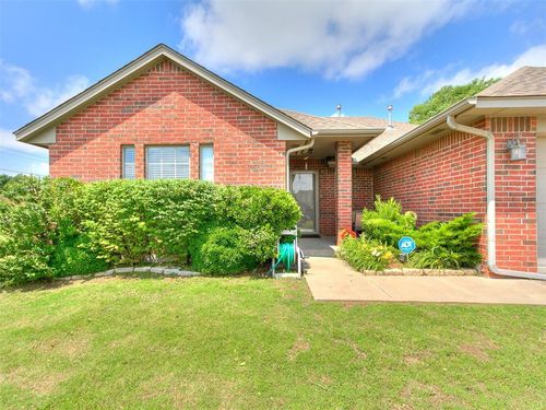 3701 Beal Avenue, Spencer, OK, 73084 | Card Image