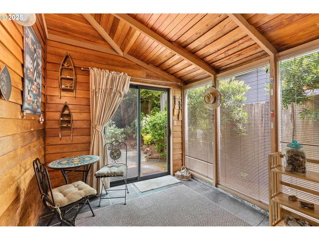 Sun Room | Image 15