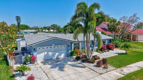 563 Lewis Blvd Se, ST PETERSBURG, FL, 33705-4100 | Card Image