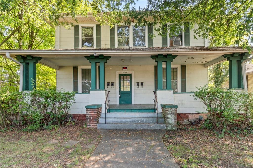 1409 W 4Th St, Pending in Winston Salem - eXp Realty