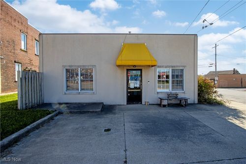 101 N Main St, Creston, OH, 44217-9234 | Card Image