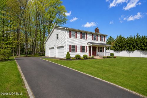 4 Fletcher Dr, Morganville, NJ, 07751-1405 | Card Image