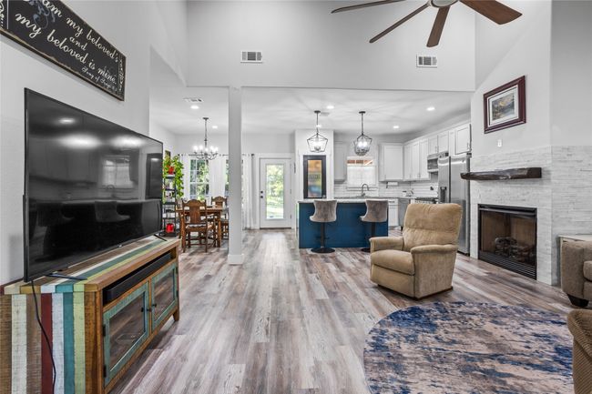 1685 Fleming Rd, House other with 3 bedrooms, 2 bathrooms and null parking in Bells TX | Image 15
