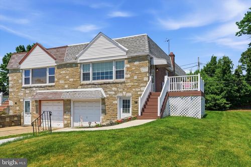 9968 Woodfern Rd, PHILADELPHIA, PA, 19115-2011 | Card Image