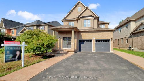 106 Coopershawk St, Kitchener, ON, N2K4J8 | Card Image