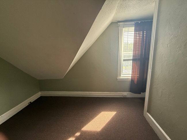 APT-3 - 8 Manor St, Condo with 2 bedrooms, 1 bathrooms and null parking in Worcester MA | Image 14