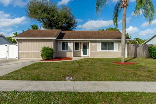 10079 Patience Ln, Royal Palm Beach, FL, 33411-3166 | Card Image