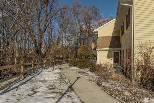 31 Homestead Village Dr, Warwick, NY, 10990-4211 | Card Image