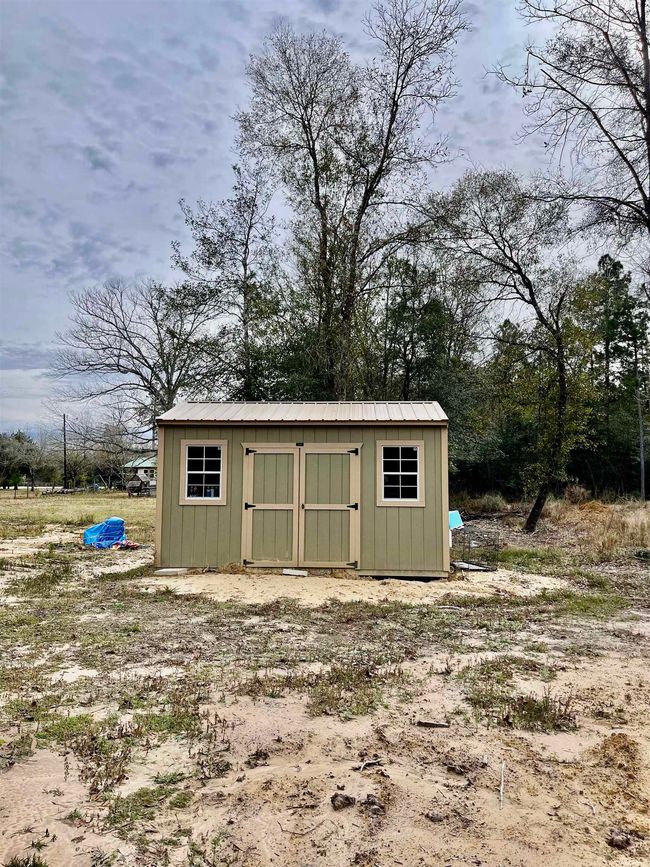 18784 State Highway 87 S, House other with 3 bedrooms, 2 bathrooms and null parking in Call TX | Image 17