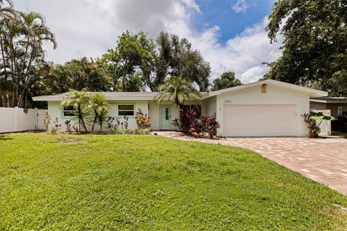 13555 Croft Dr N, LARGO, FL, 33774-3121 | Card Image