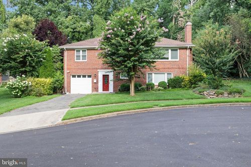 3150 Siron St, FALLS CHURCH, VA, 22042-3640 | Card Image