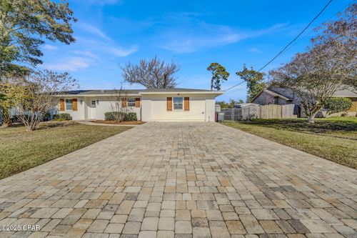 1851 Airport Cir, Panama City, FL, 32405-2820 | Card Image