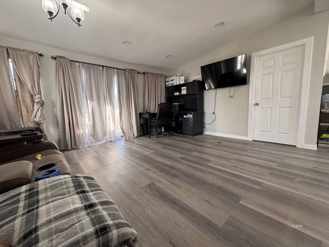 466 Castlecrest Dr, House other with 3 bedrooms, 2 bathrooms and null parking in Spring Creek NV | Image 17