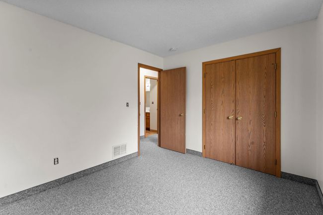 2115 Cliffview Dr, House other with 4 bedrooms, 2 bathrooms and null parking in Eagan MN | Image 11