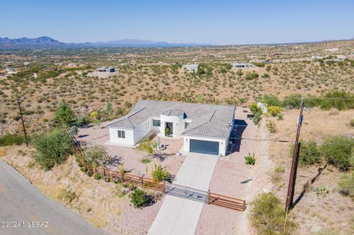 176 Avenida Ostion, Rio Rico, AZ, 85648-7300 | Card Image