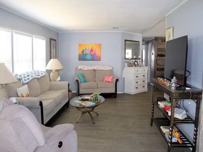 41 Palm Forest Dr, House other with 2 bedrooms, 2 bathrooms and null parking in LARGO FL | Image 7