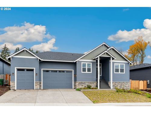 1368 Ne Moore Ave, Estacada, OR, 97023 | Card Image