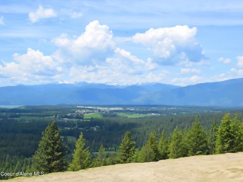 1247 Pintail Dr, Bonners Ferry, ID, 83805-6227 | Card Image