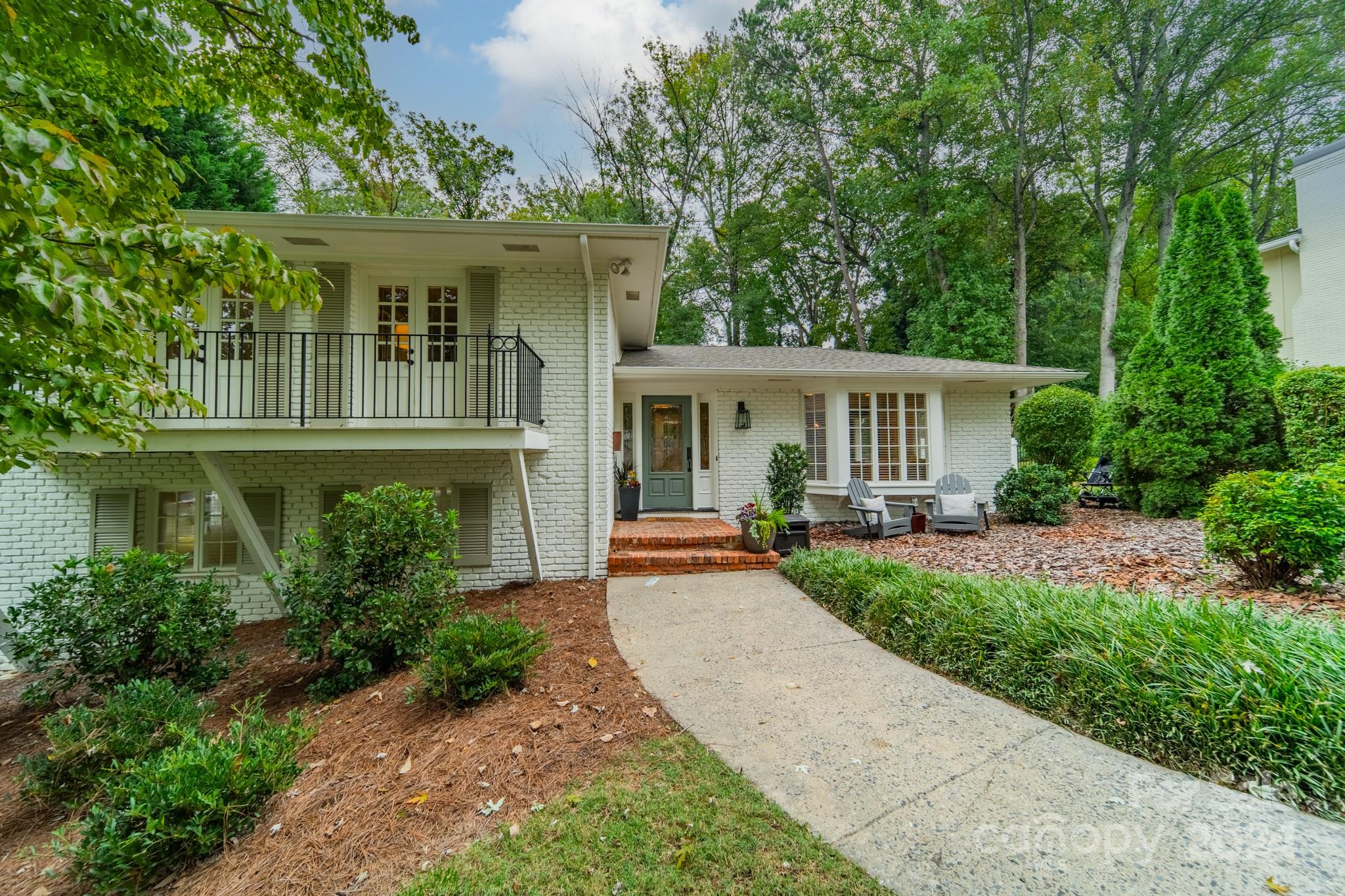 Wintercrest Ln, Charlotte, NC 28209
