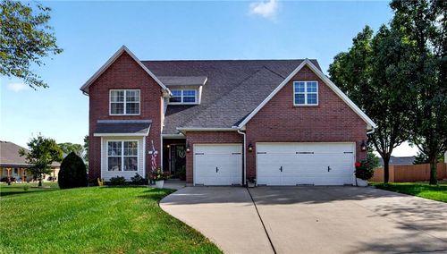 1202 Cedar Crest Dr, Pittsburg, KS, 66762-7602 | Card Image
