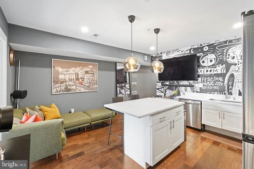 102-528 Kennedy St Nw, WASHINGTON, DC, 20011-3129 | Card Image