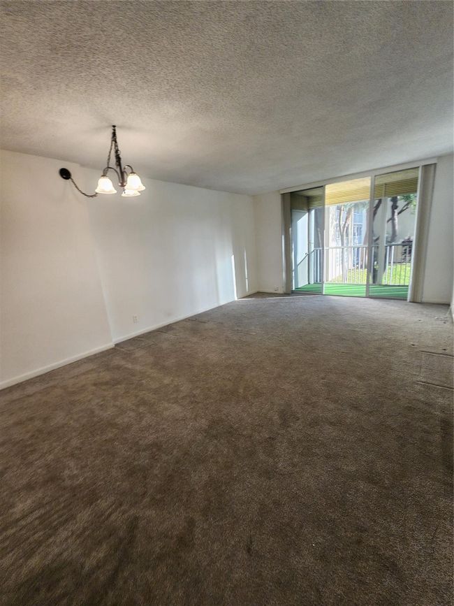 APT-211 - 3341 Nw 47 Th Ter, Condo with 1 bedrooms, 2 bathrooms and null parking in Lauderdale Lakes FL | Image 27