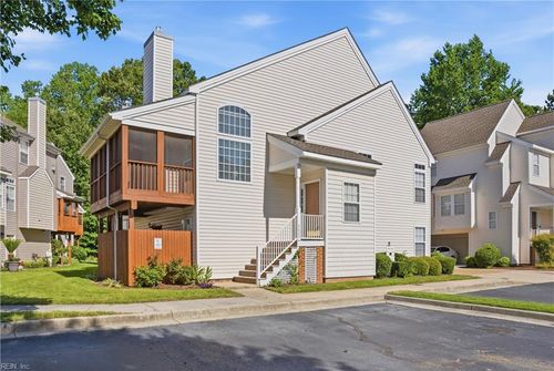 4025 Palmer Ct, Suffolk, VA, 23435-4109 | Card Image