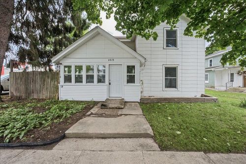 105 S Shiawassee Street, Shiawassee Township, MI, 48814 | Card Image