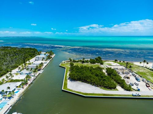 94 Sunrise Dr, Marathon, FL, 33050 | Card Image
