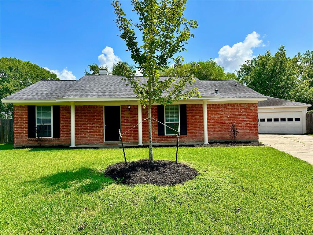 Mckinley St, Rosenberg, TX 77471